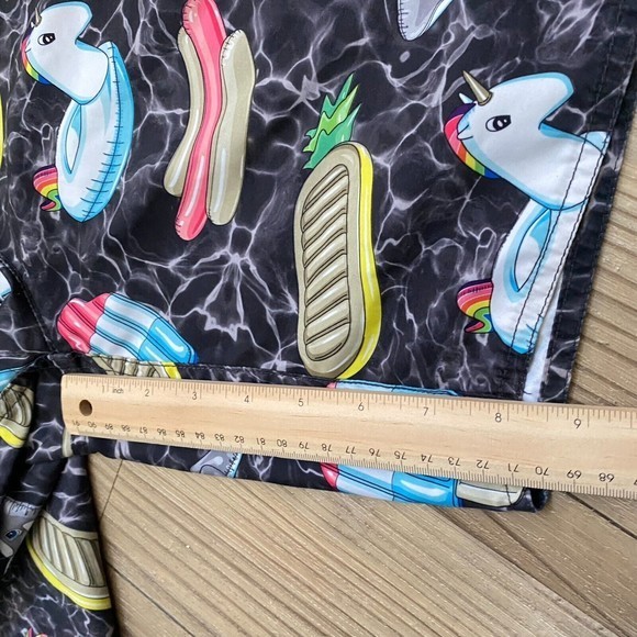 Neff - Mens Daily Hot Tub Pool Party Swim Trunks Shorts Hot Dog Unicorn - Size S - Picture 6 of 6